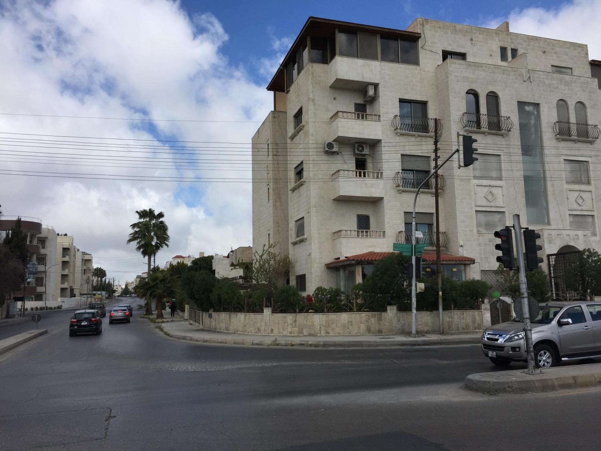 עמאן Abdoun Apartment מראה חיצוני תמונה